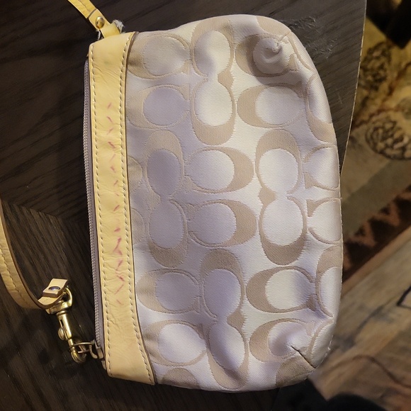 Coach Purse W/wallet & Change Wallet - Picture 12 of 13